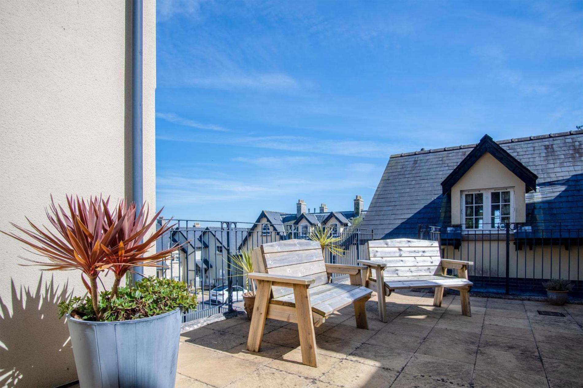 Minarvon - 2 Bedroom Apartment - Saundersfoot Exterior foto