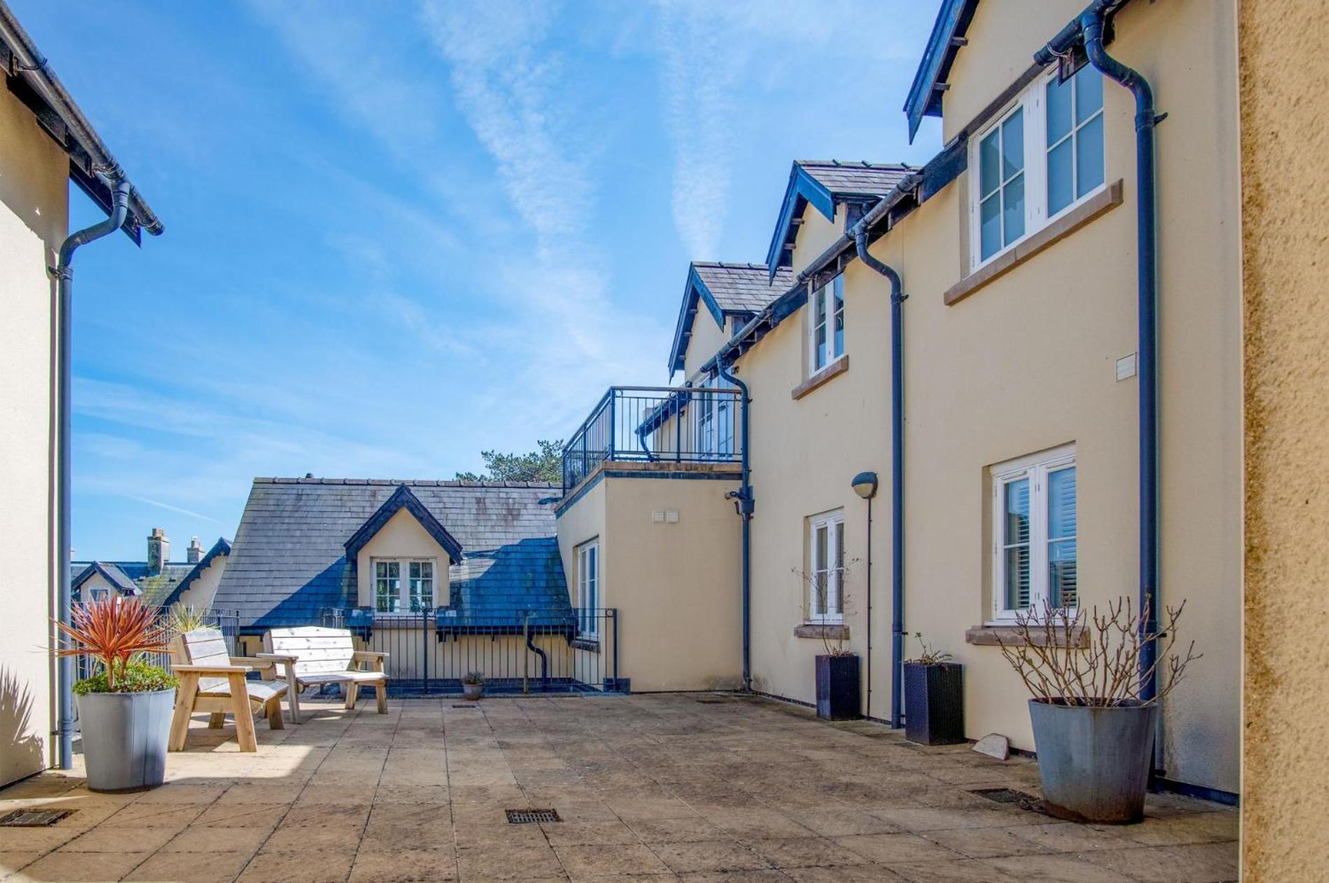 Minarvon - 2 Bedroom Apartment - Saundersfoot Exterior foto